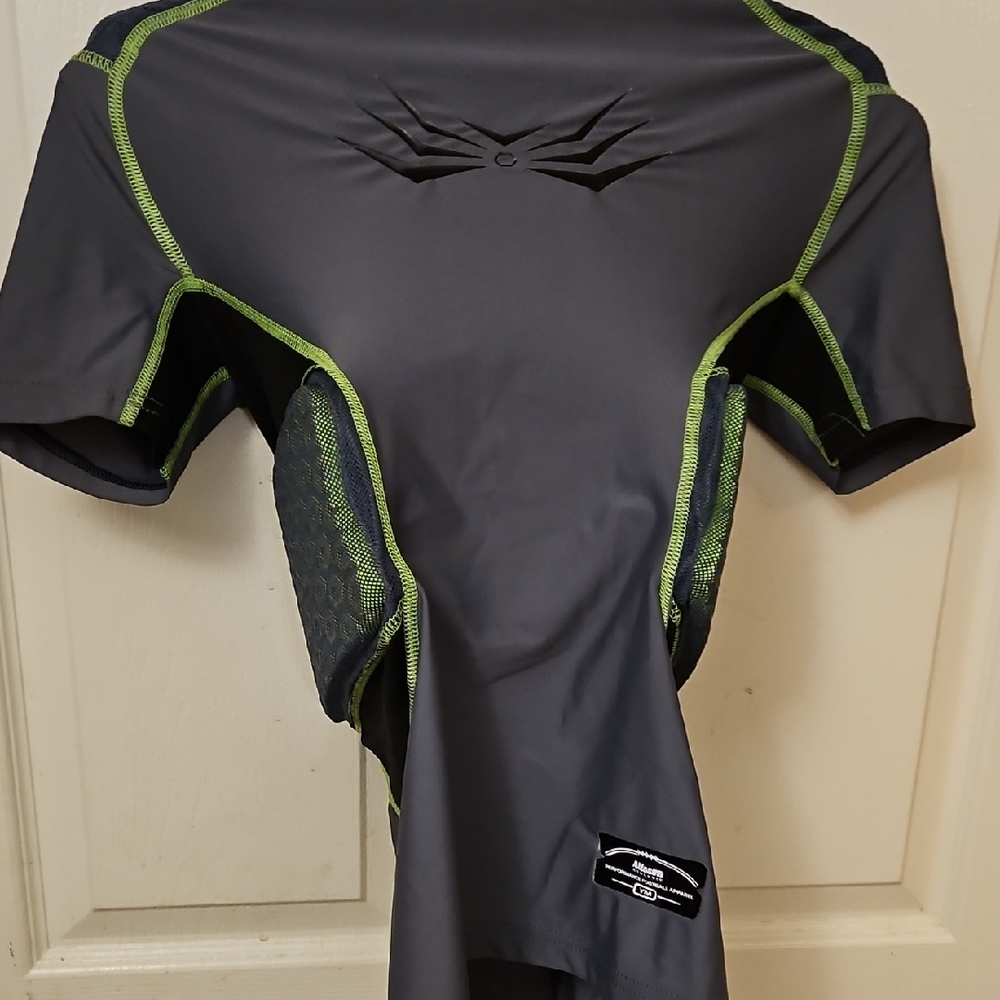 Men's Dark Gray Rash Guard with Green Trim